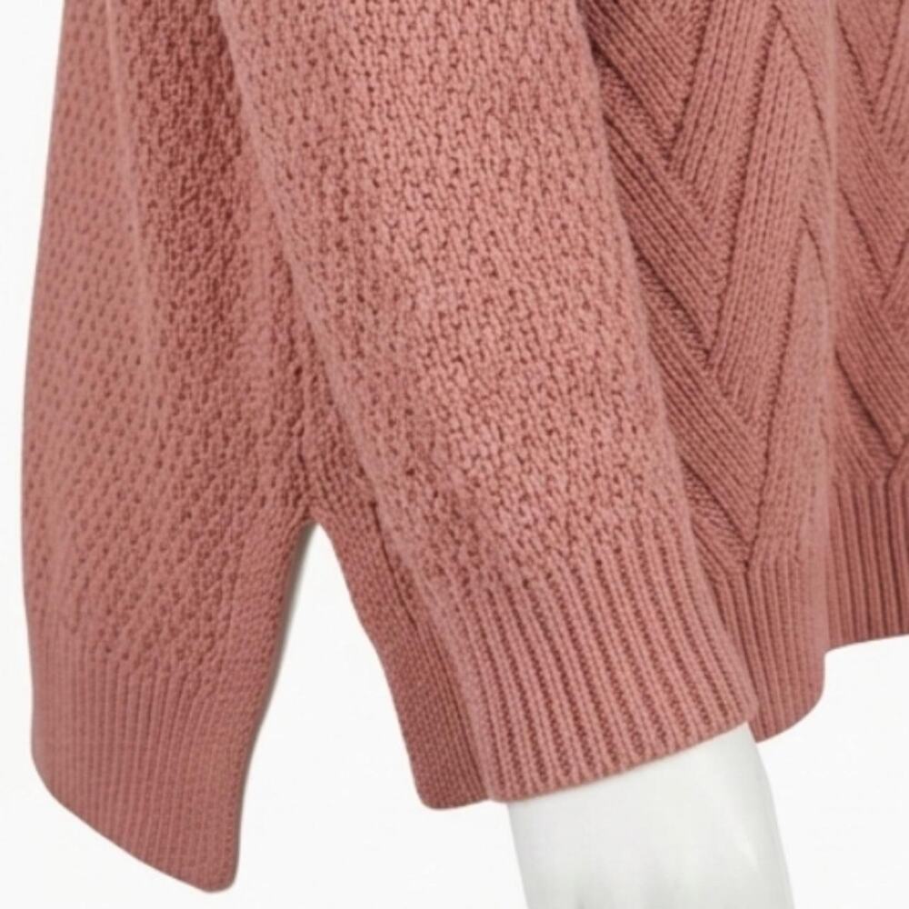 Pink Chevron Pattern Sweater - Picture 4 of 4